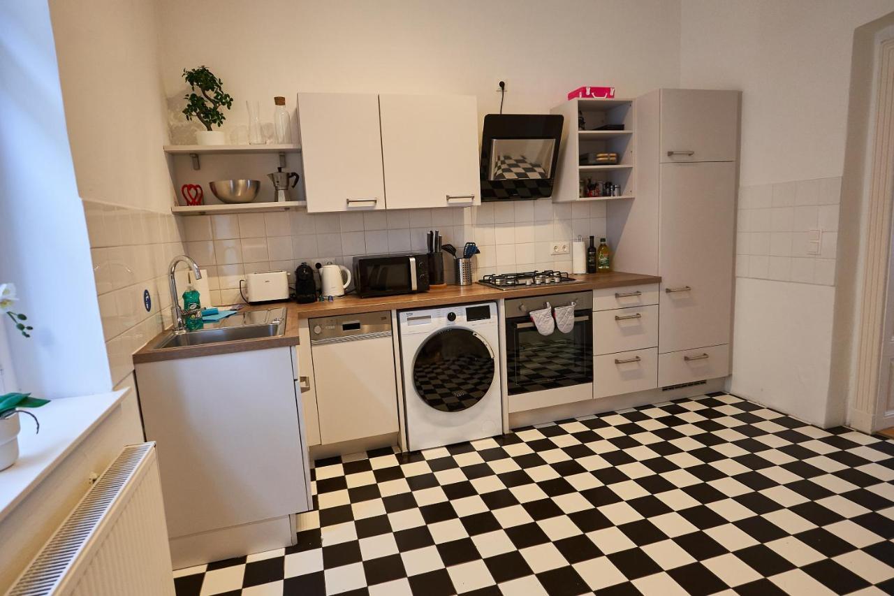 Renovated & Cozy - Close To Museumsquartier Vienna Luaran gambar
