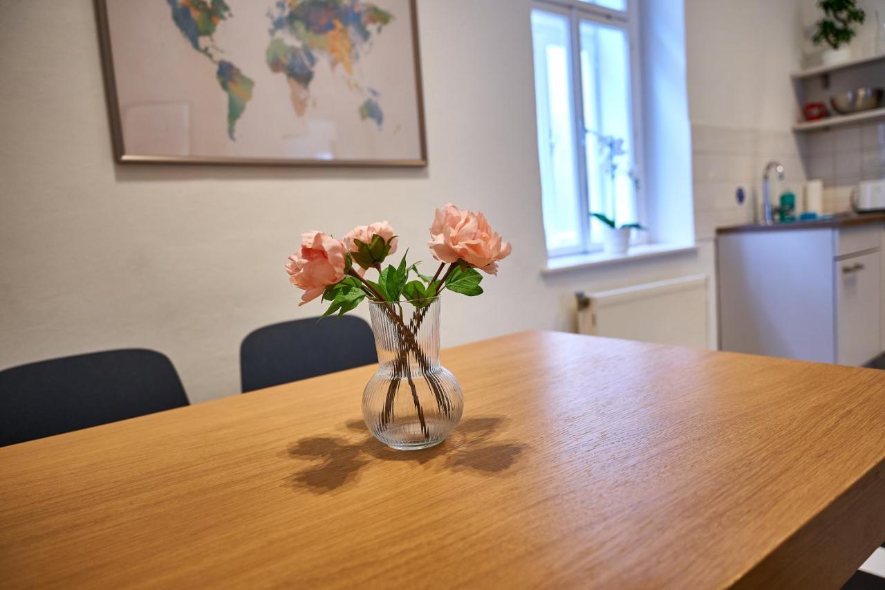 Renovated & Cozy - Close To Museumsquartier Vienna Luaran gambar