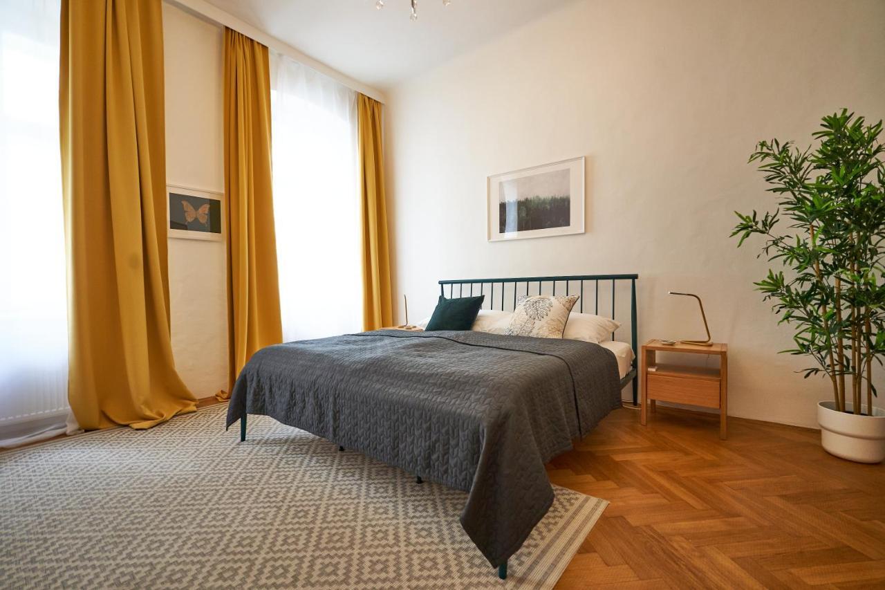Renovated & Cozy - Close To Museumsquartier Vienna Luaran gambar